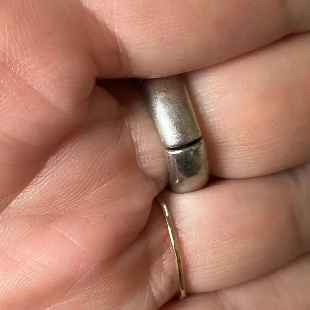 BOGO FREE CRYSTAL CROSS STRETCH RING